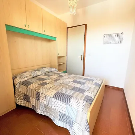 דירה With Sea View *